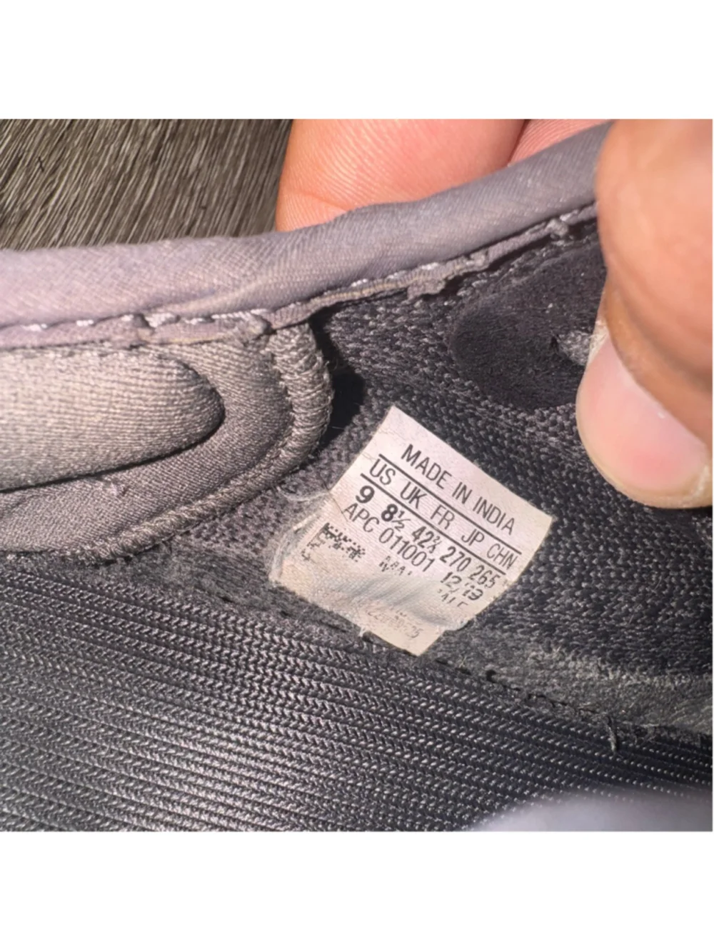 Adidas Yeezy Boost 350 V2 Sneakers Black and Brown Size 9 Beaters
